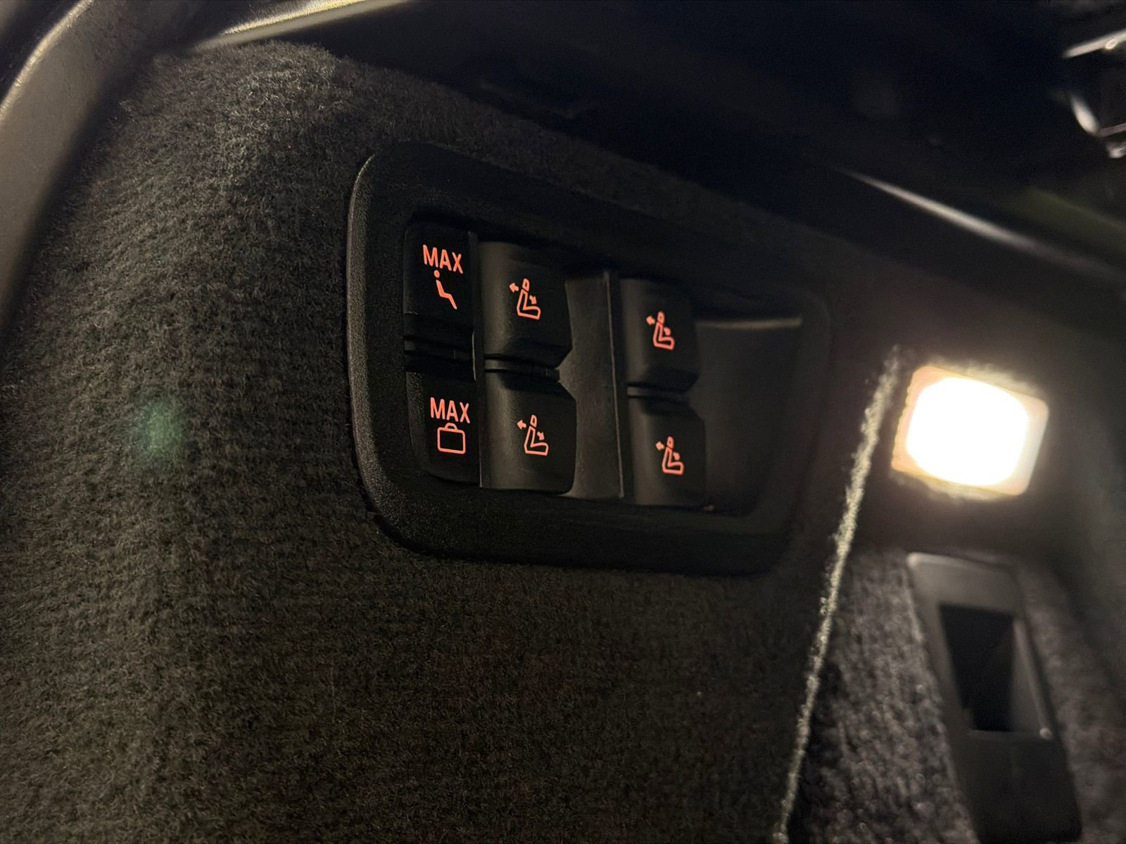 Used 2024 BMW ALPINA XB7 image 15