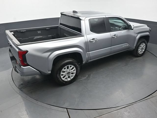 Certified 2026 Toyota Tacoma SR5 AWD/4WD image 43