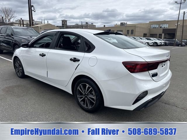Used 2024 Kia Forte LXS FWD image 8
