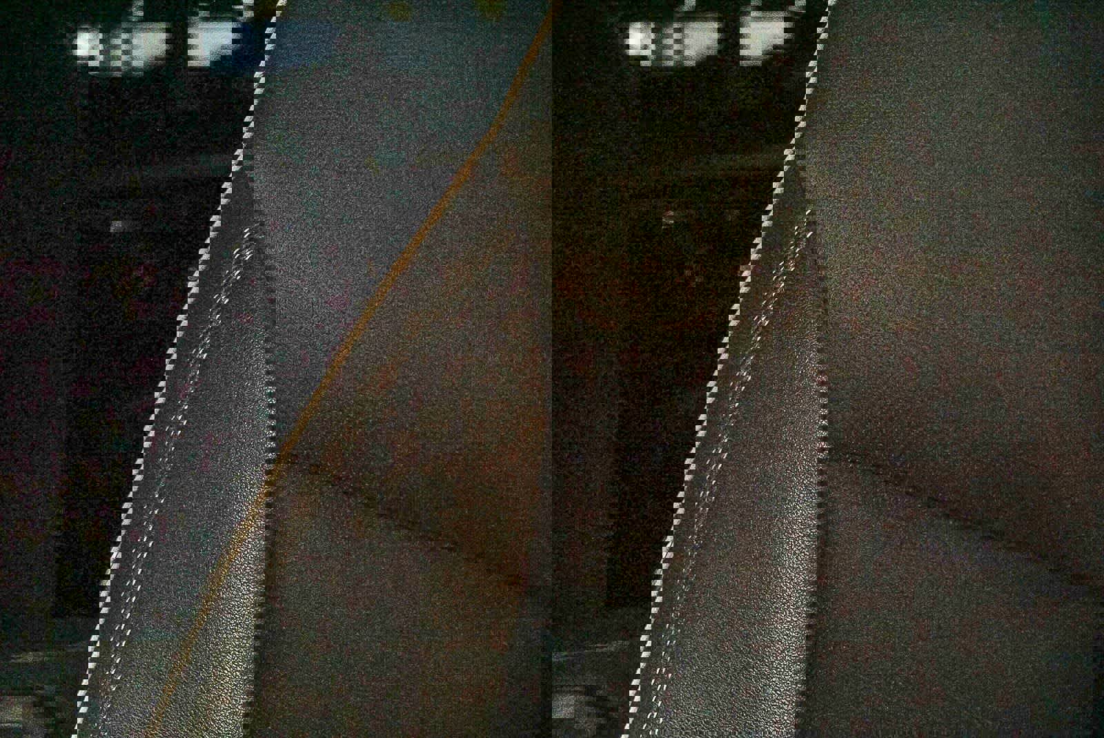 Used 2023 GMC Yukon XL SLT w/ SLT Premium Package AWD/4WD image 21