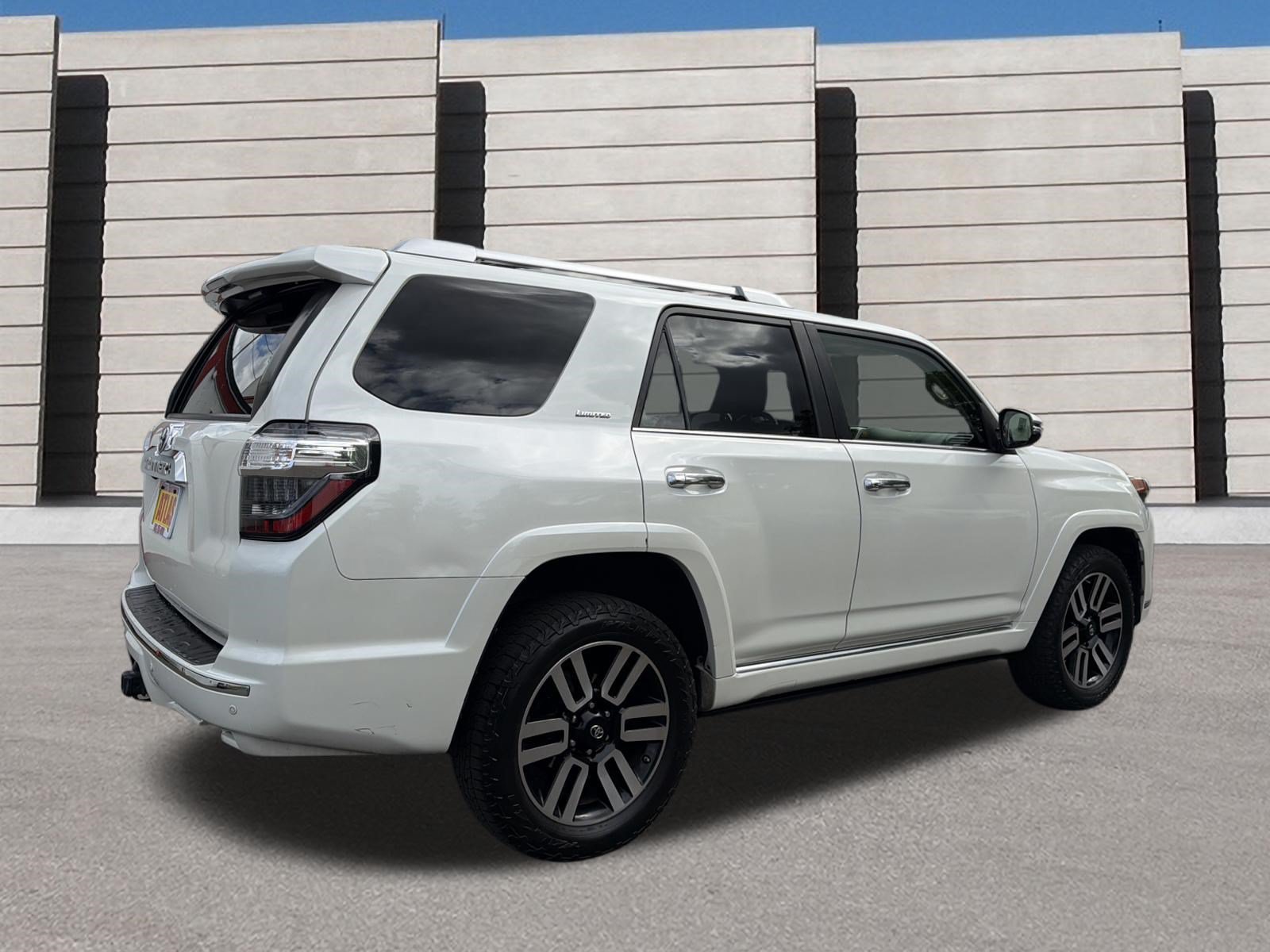 Used 2018 Toyota 4Runner Limited AWD/4WD image 5
