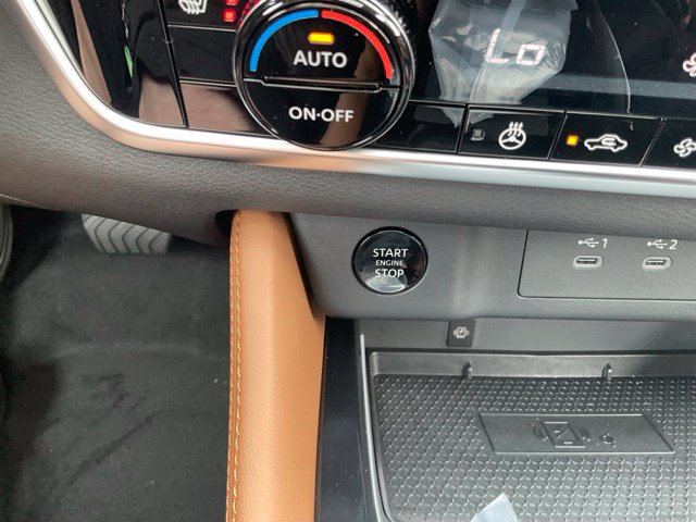 New 2026 Nissan Rogue Platinum AWD/4WD image 24