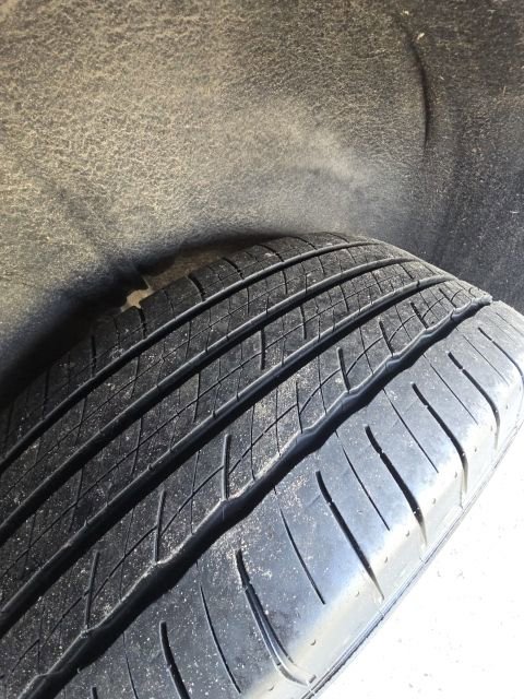 Used 2024 Cadillac XT6 Premium Luxury w/ LPO, Floor Liner Package AWD/4WD image 10