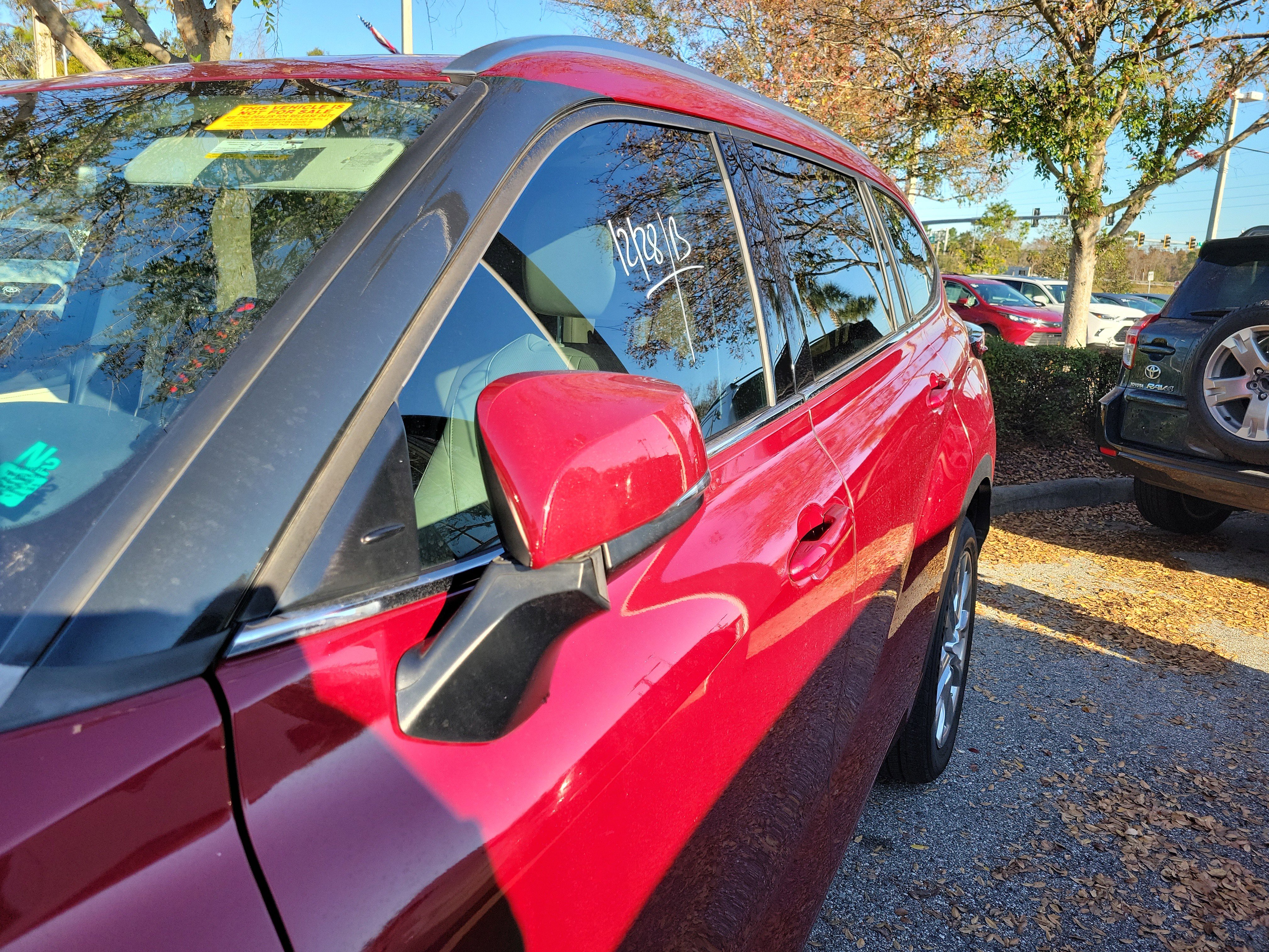 Used 2023 Toyota Highlander Limited image 26