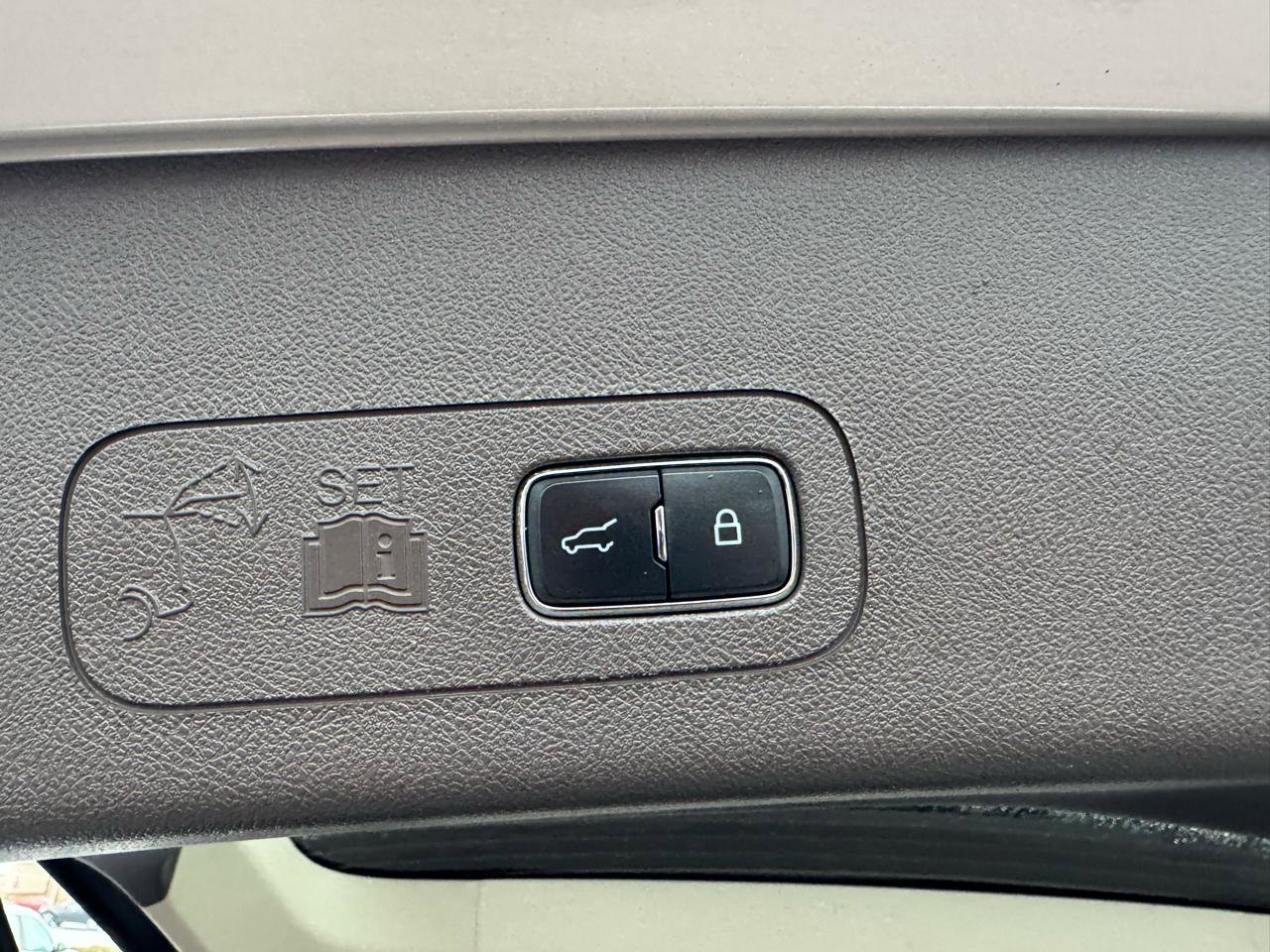 Used 2024 Lincoln Aviator Reserve w/ Equipment Group 201A image 33