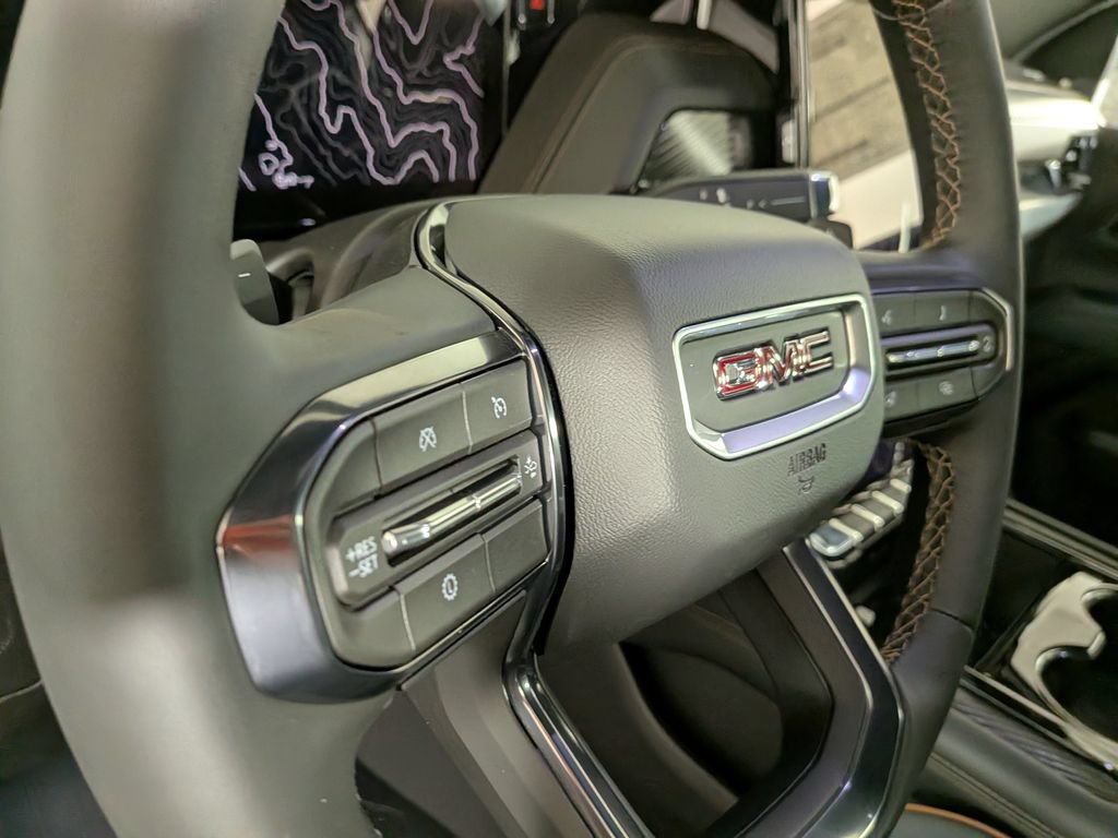 New 2026 GMC Yukon AT4 w/ AT4 Premium Package AWD/4WD image 21