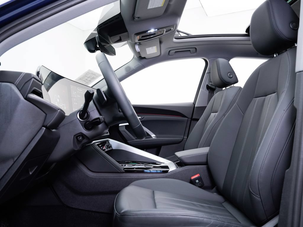 Certified 2025 Audi Q5 Premium w/ Premium Plus AWD/4WD image 7