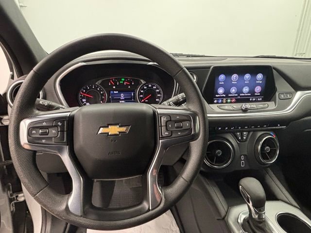 Used 2022 Chevrolet Blazer LT FWD image 19