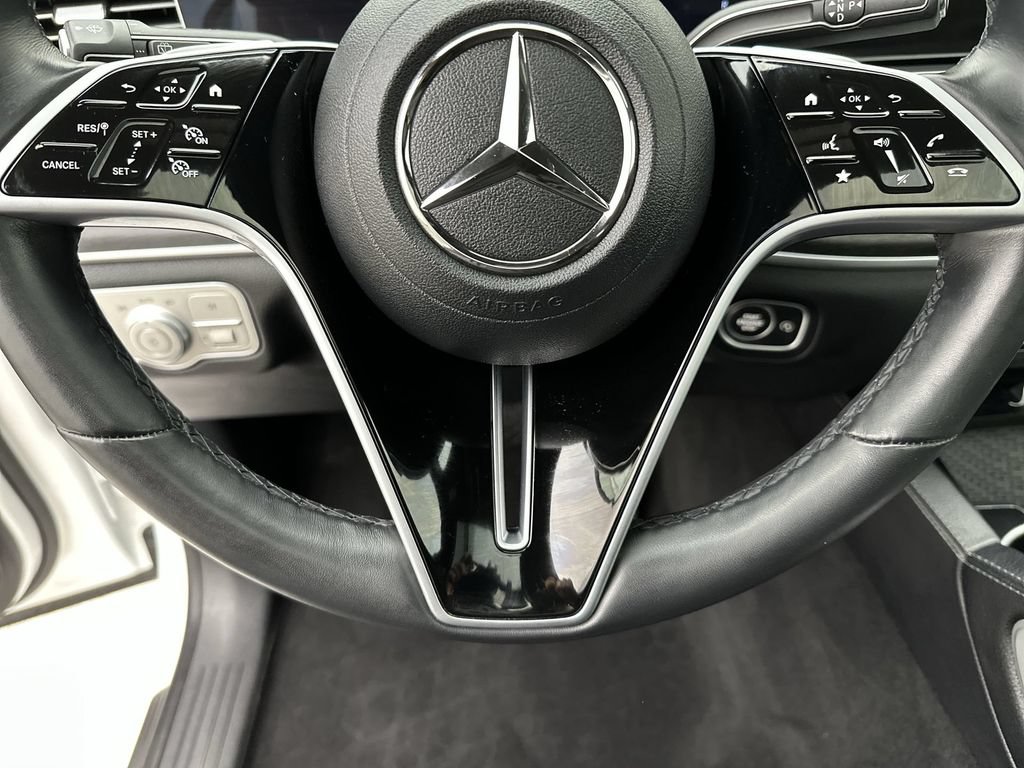 Used 2024 Mercedes-Benz GLE 450 4MATIC image 14