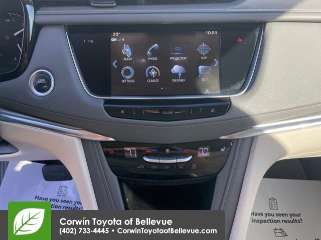 Used 2018 Cadillac XT5 Luxury w/ Driver Awareness Package image 18