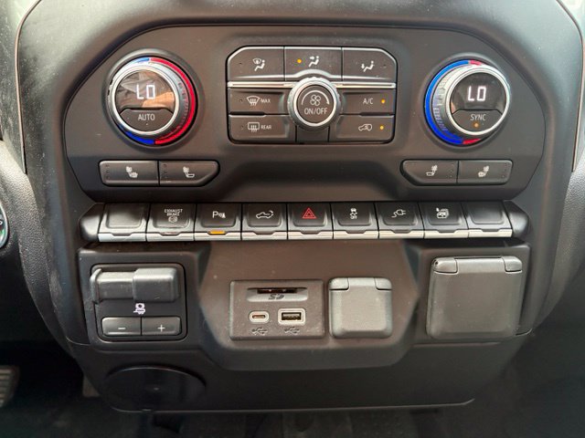 Used 2020 Chevrolet Silverado 3500 LT w/ All Star Edition AWD/4WD image 31