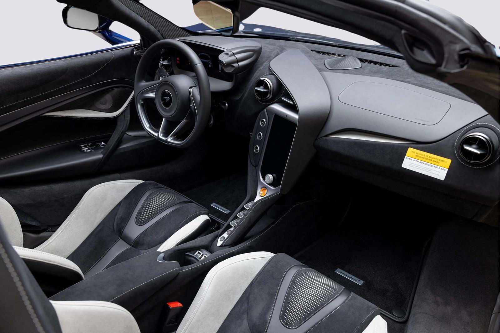 New 2026 McLaren 750S Spider RWD image 36