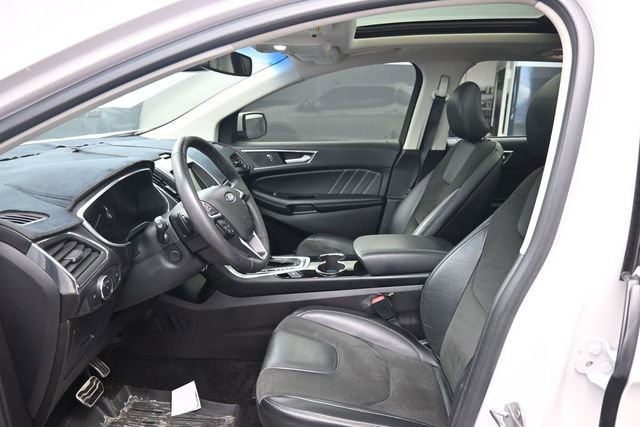 Used 2017 Ford Edge Sport w/ Equipment Group 401A AWD/4WD image 21
