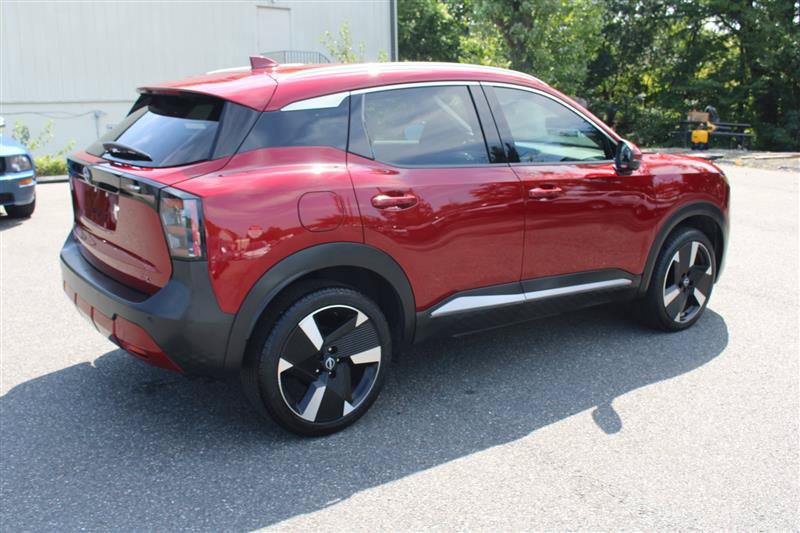Used 2025 Nissan Kicks SR FWD image 8