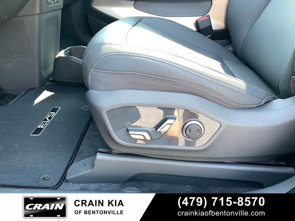 New 2026 Kia EV9 Light image 22