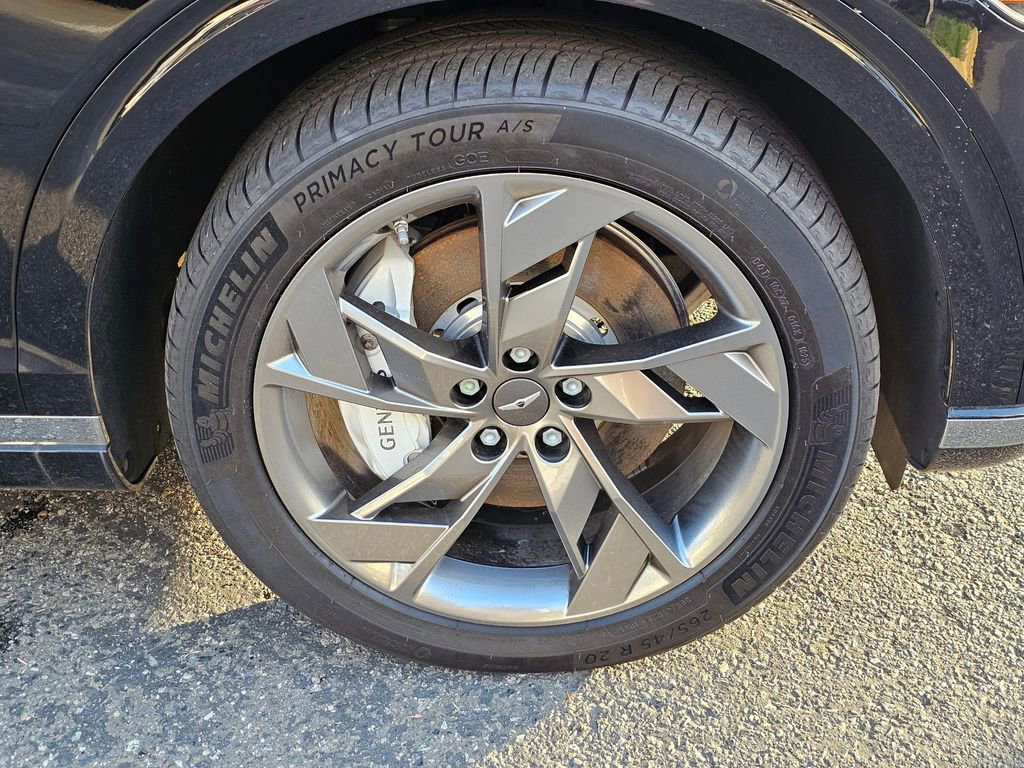 Certified 2024 Genesis Electrified GV70 Prestige w/ Prestige Package image 31