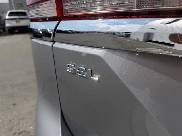 New 2026 Volkswagen Atlas SEL Premium R-Line image 12