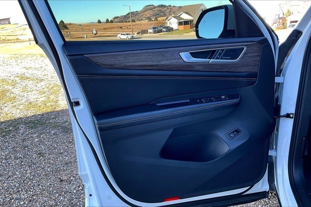 Used 2024 Volkswagen Atlas SEL Premium R-Line image 20