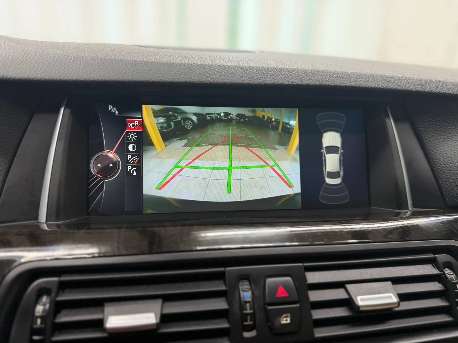 Used 2015 BMW 528i Sedan RWD image 30