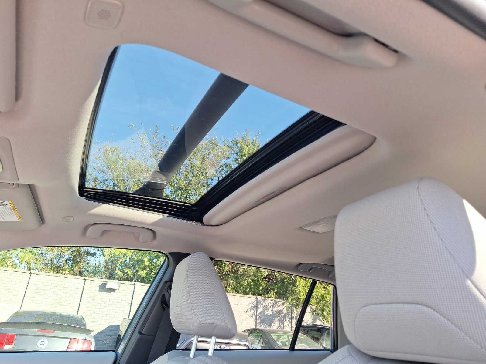 Used 2026 Toyota Corolla Cross LE w/ Moonroof Package FWD image 29