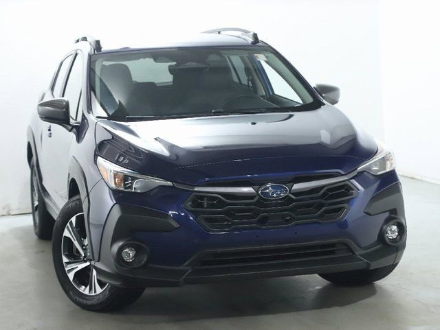 Used 2024 Subaru Crosstrek 2.0i Premium w/ Crosstrek Mirror Package image 2
