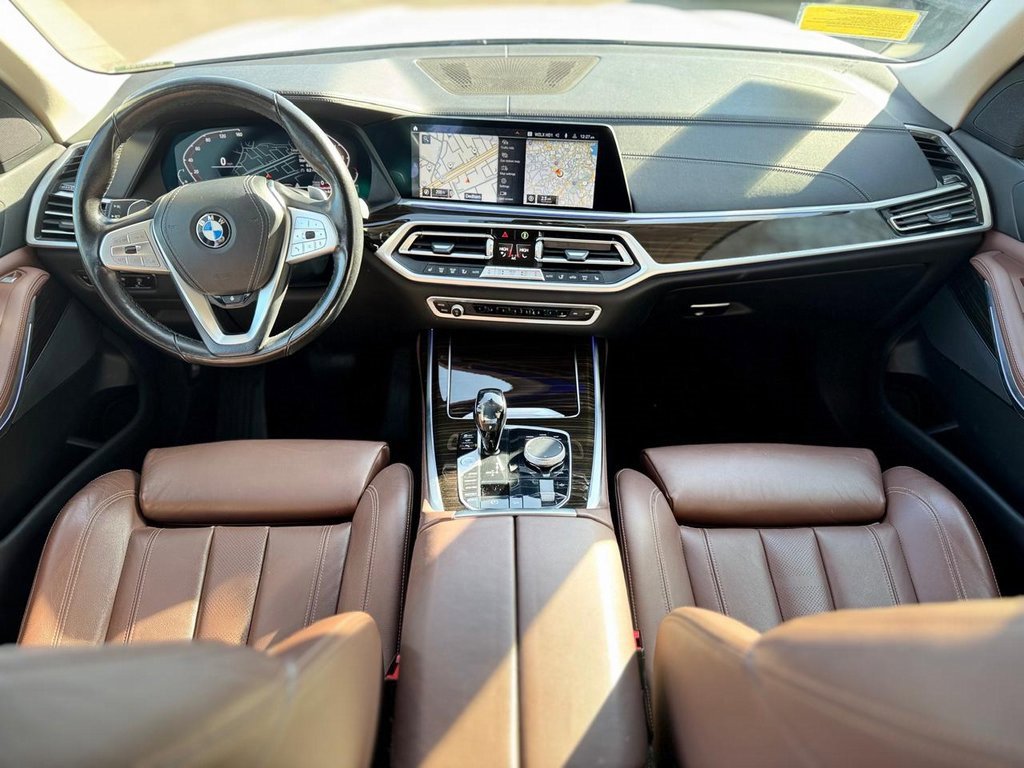 Used 2021 BMW X7 xDrive40i w/ Parking Assistance Package image 19