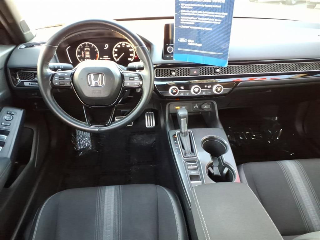 Used 2024 Honda Civic Sport image 9