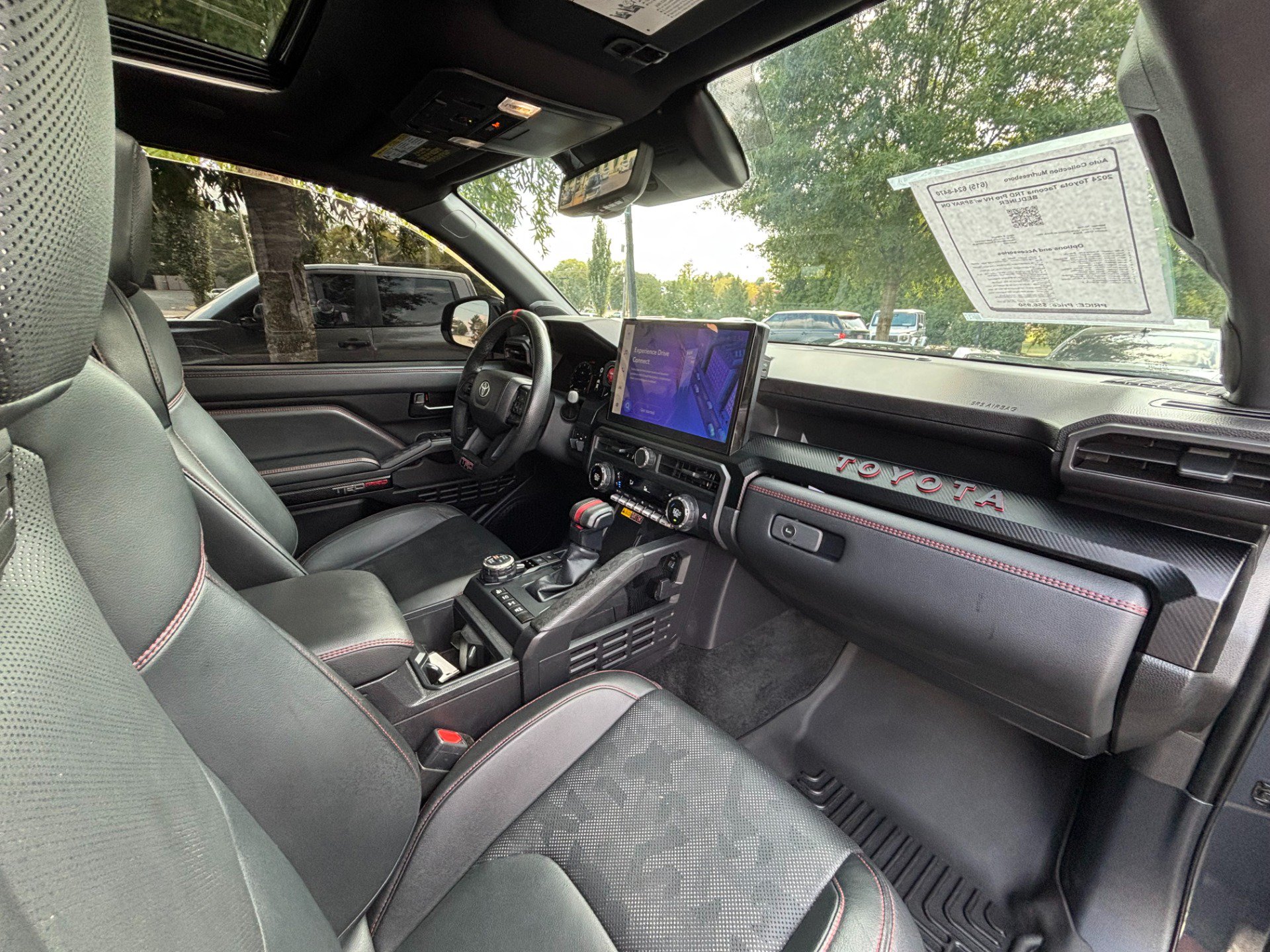 Used 2024 Toyota Tacoma TRD Pro AWD/4WD image 28