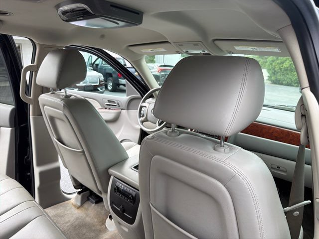 Used 2012 Chevrolet Suburban LT AWD/4WD image 26