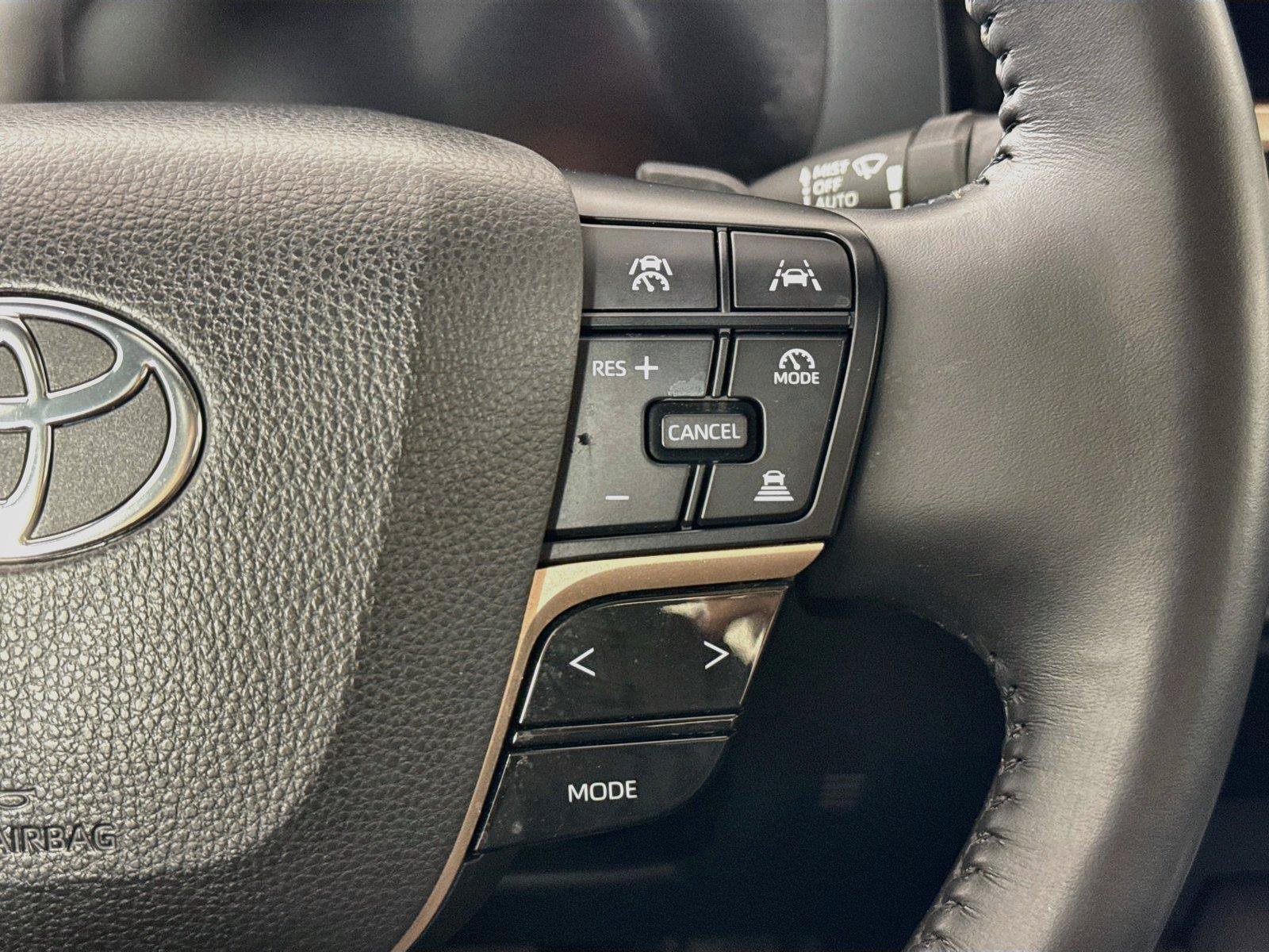 Certified 2023 Toyota Crown Platinum AWD/4WD image 20
