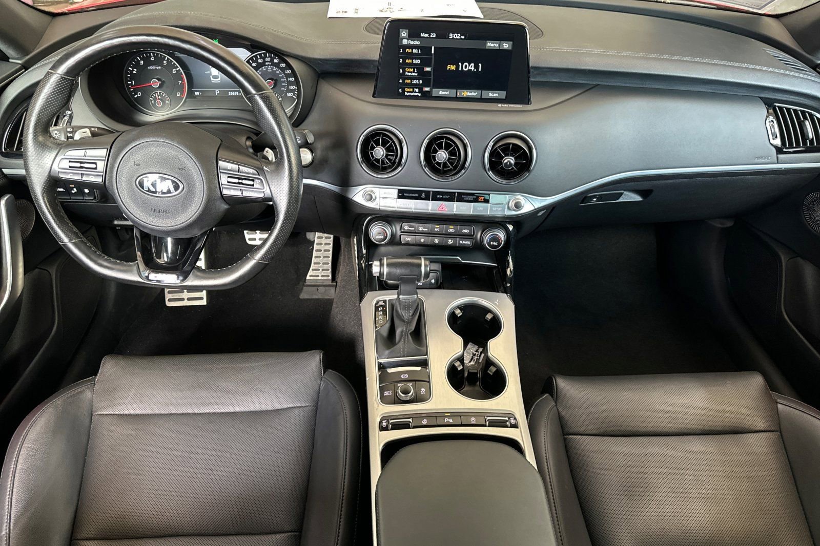 Certified 2019 Kia Stinger GT1 image 14