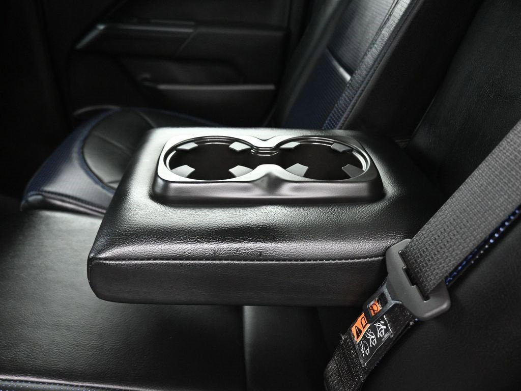 Used 2022 Chevrolet Colorado LT image 32