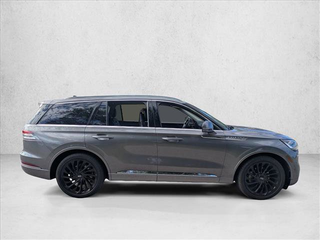 Used 2021 Lincoln Aviator Reserve w/ Equipment Group 208A RWD image 2