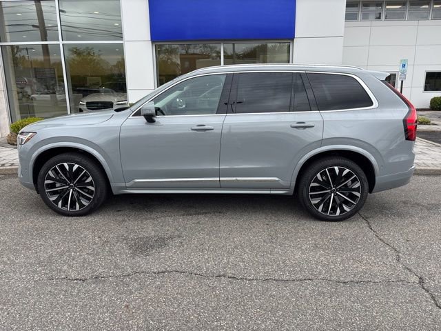 Used 2025 Volvo XC90 B6 Plus AWD/4WD image 2
