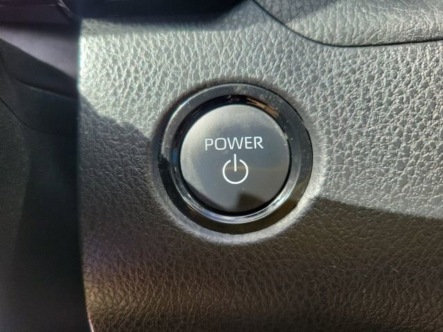 Used 2025 Toyota Camry LE FWD image 32
