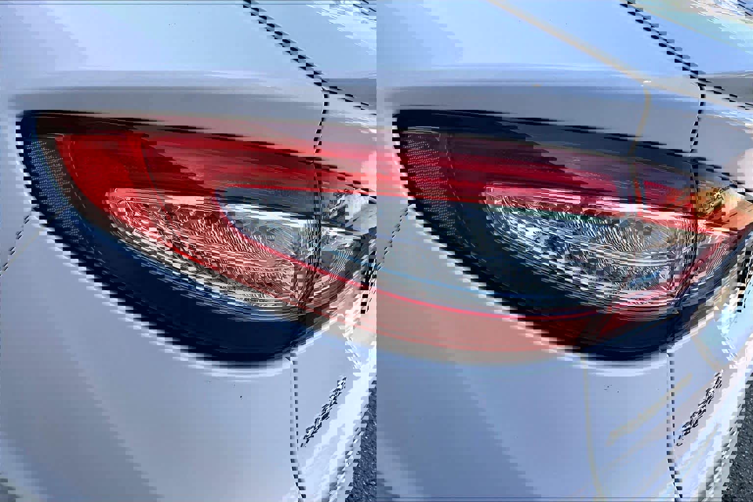 Used 2016 Ford Fusion Titanium image 27