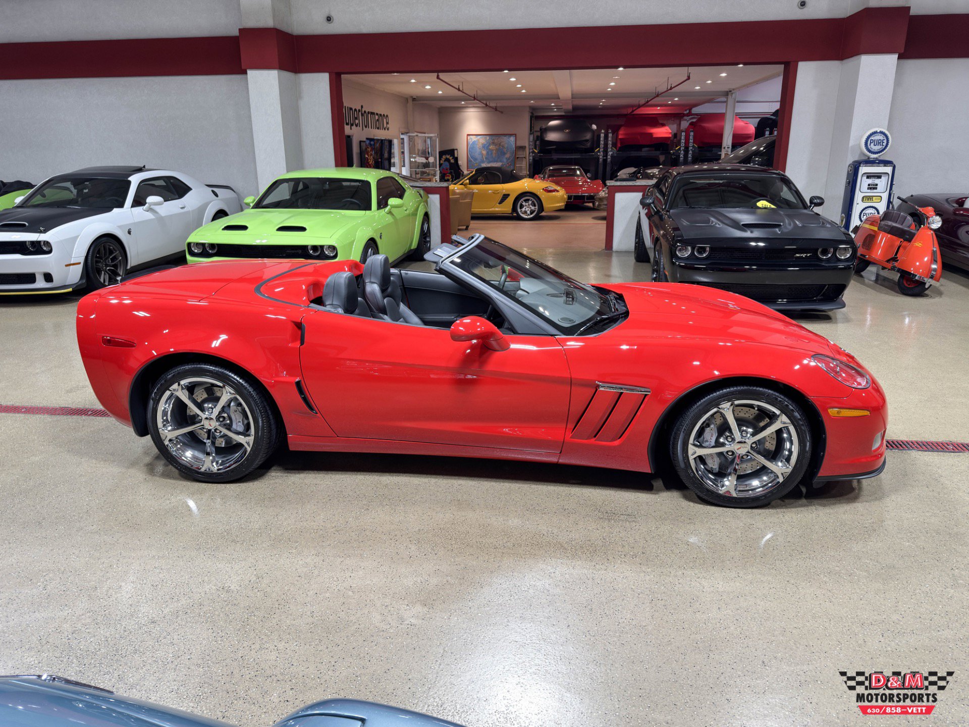 Used 2012 Chevrolet Corvette Grand Sport w/ 3LT Preferred Equipment Group image 6
