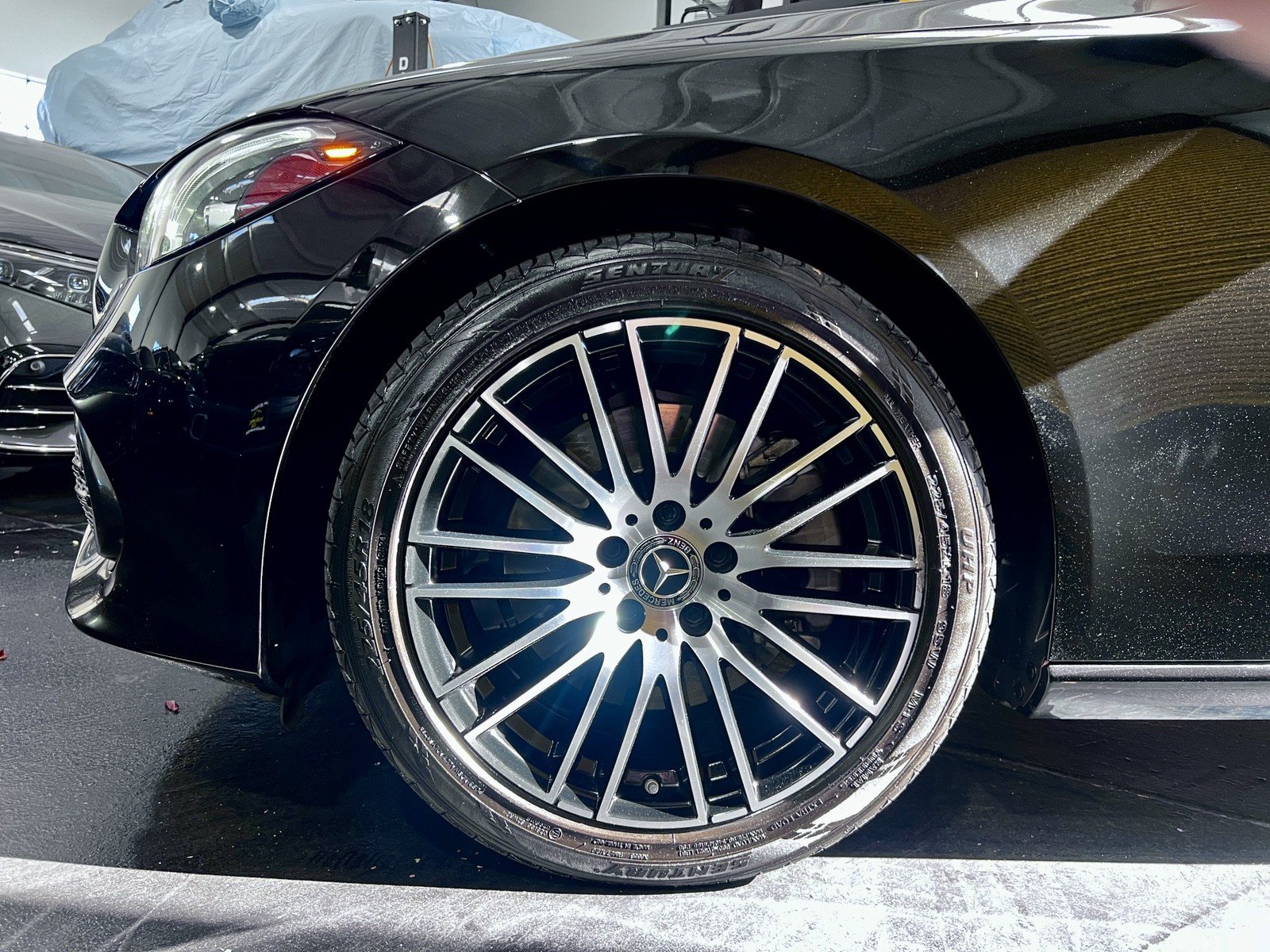 Used 2023 Mercedes-Benz C 300 Sedan w/ Advanced USB Package image 28