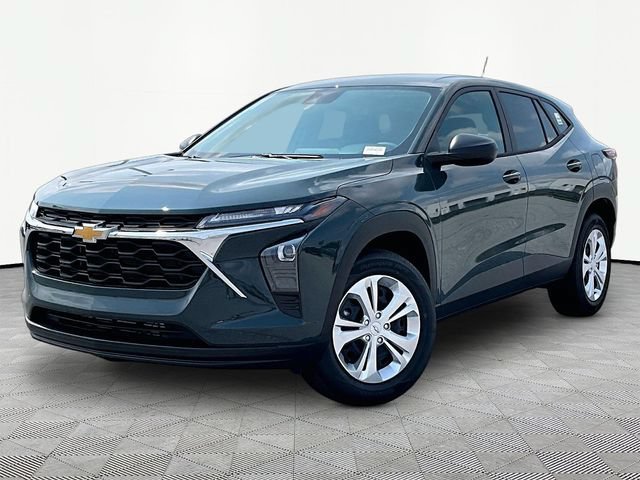 New 2026 Chevrolet Trax LS FWD image 3