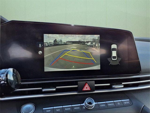 Certified 2023 Hyundai Elantra Limited image 25