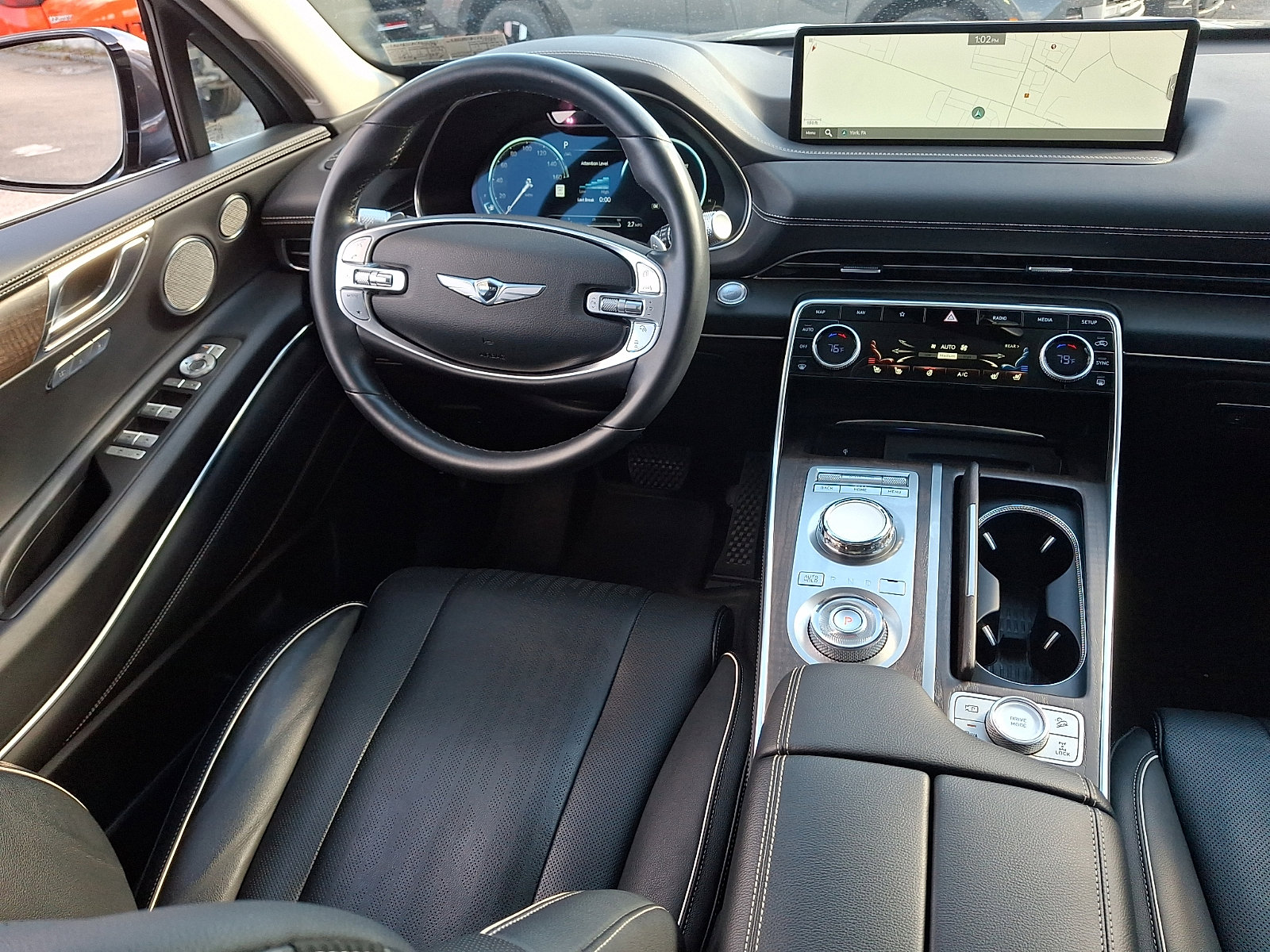 Used 2023 Genesis GV80 2.5T w/ Prestige 20" Package image 14