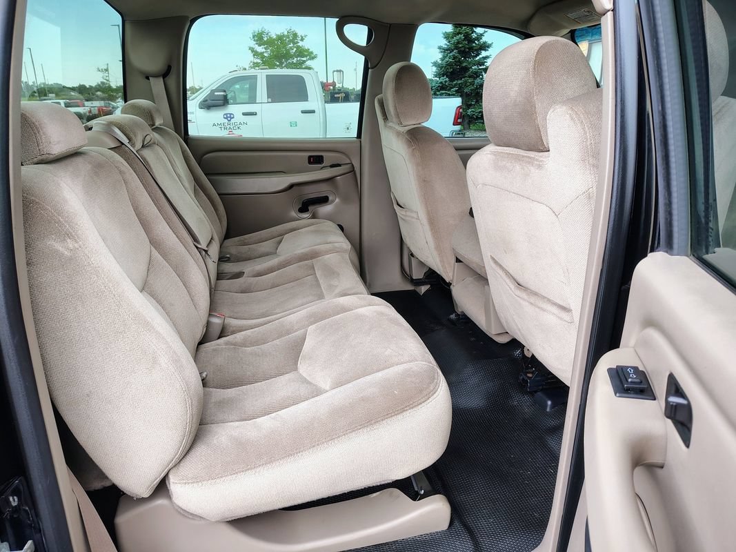 Used 2007 GMC Sierra 2500 W/T w/ Heavy-Duty Power Package AWD/4WD image 19