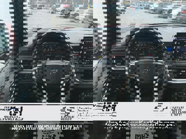 Used 2021 Chevrolet Tahoe Z71 w/ Z71 Signature Package image 24