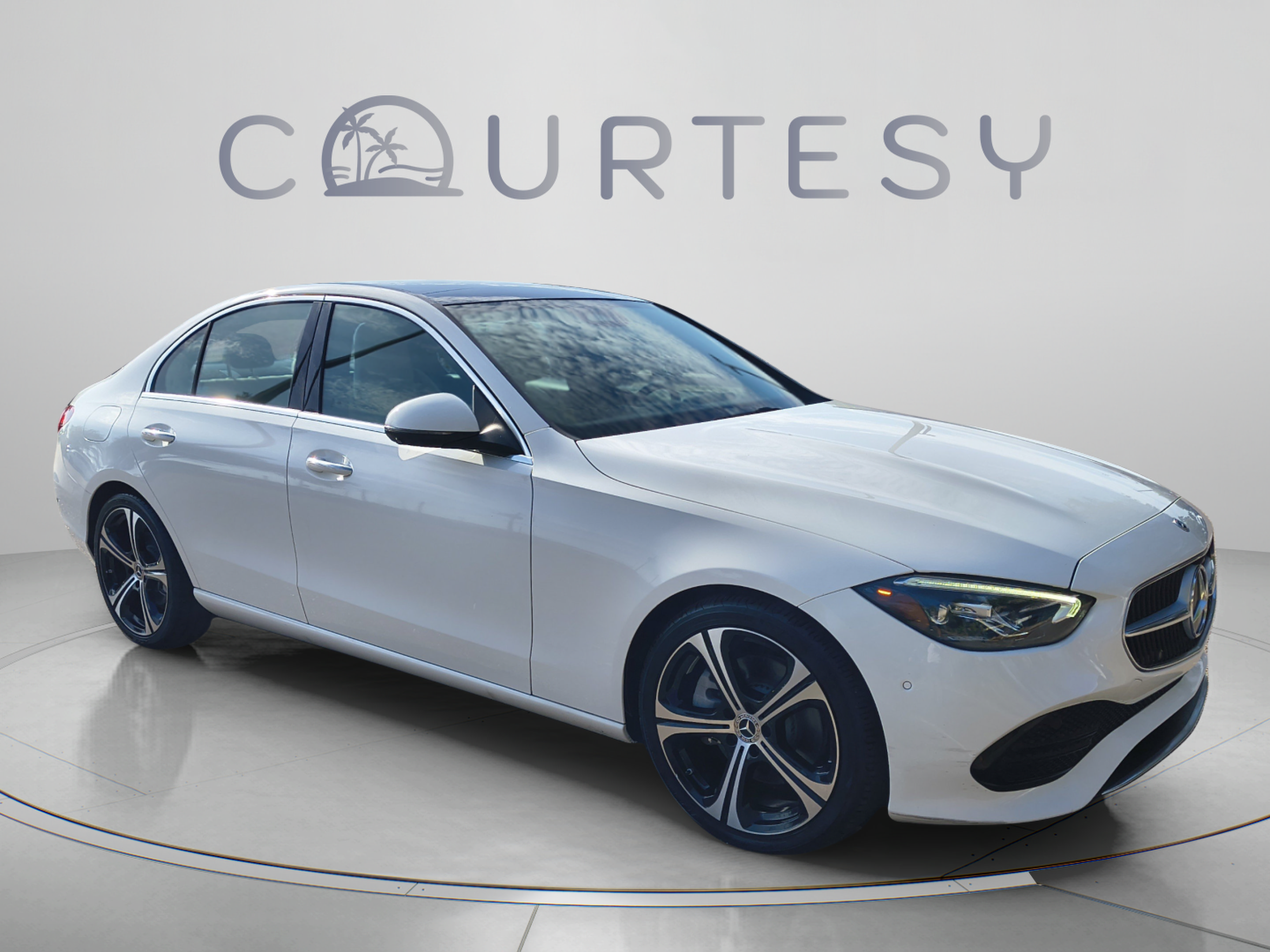 Used 2023 Mercedes-Benz C 300 Sedan image 7