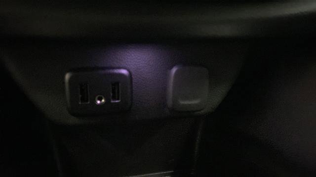 Used 2023 Chevrolet Traverse LT w/ Midnight/Sport Edition image 31