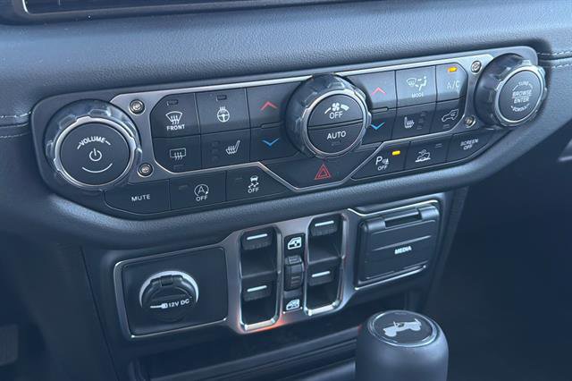 New 2026 Jeep Wrangler Sahara image 18