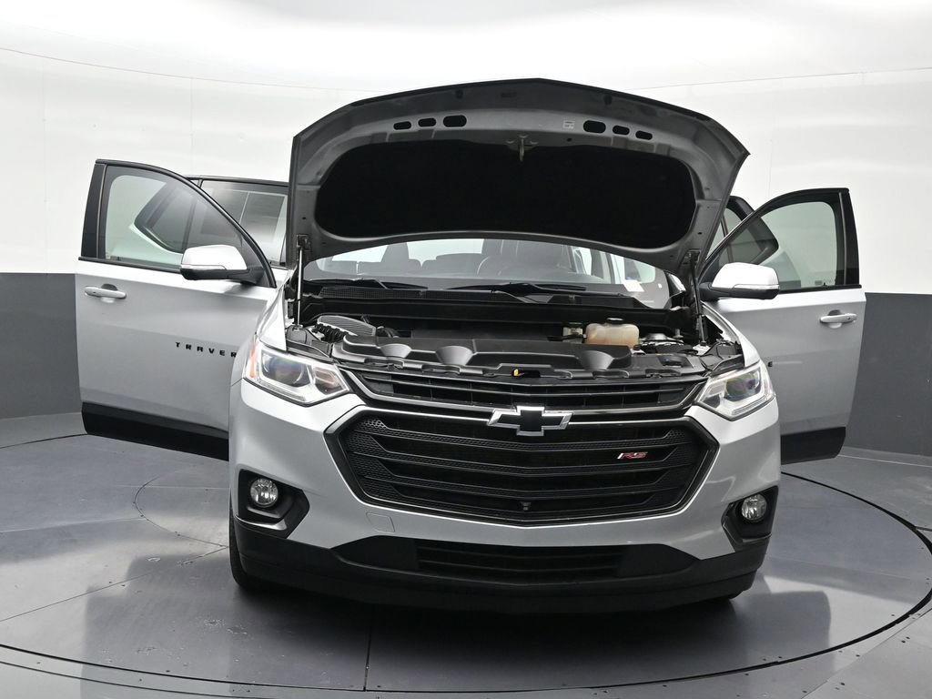 Used 2021 Chevrolet Traverse RS FWD image 38