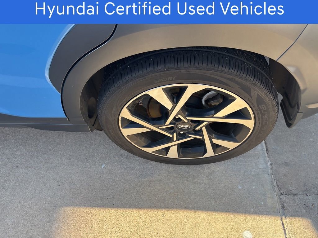 Certified 2022 Hyundai Kona Limited w/ Cargo Package image 7