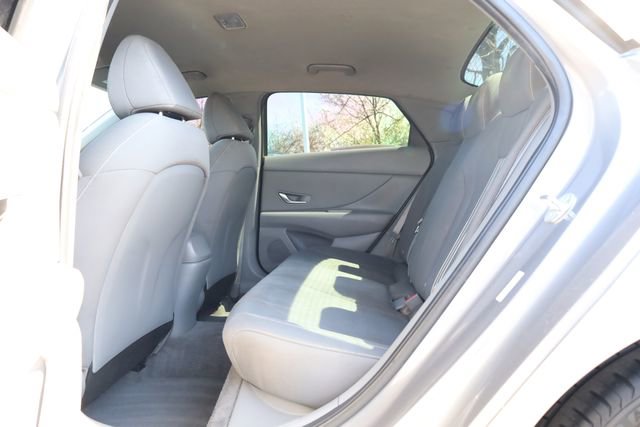 Used 2023 Hyundai Elantra SEL w/ Convenience Package image 23