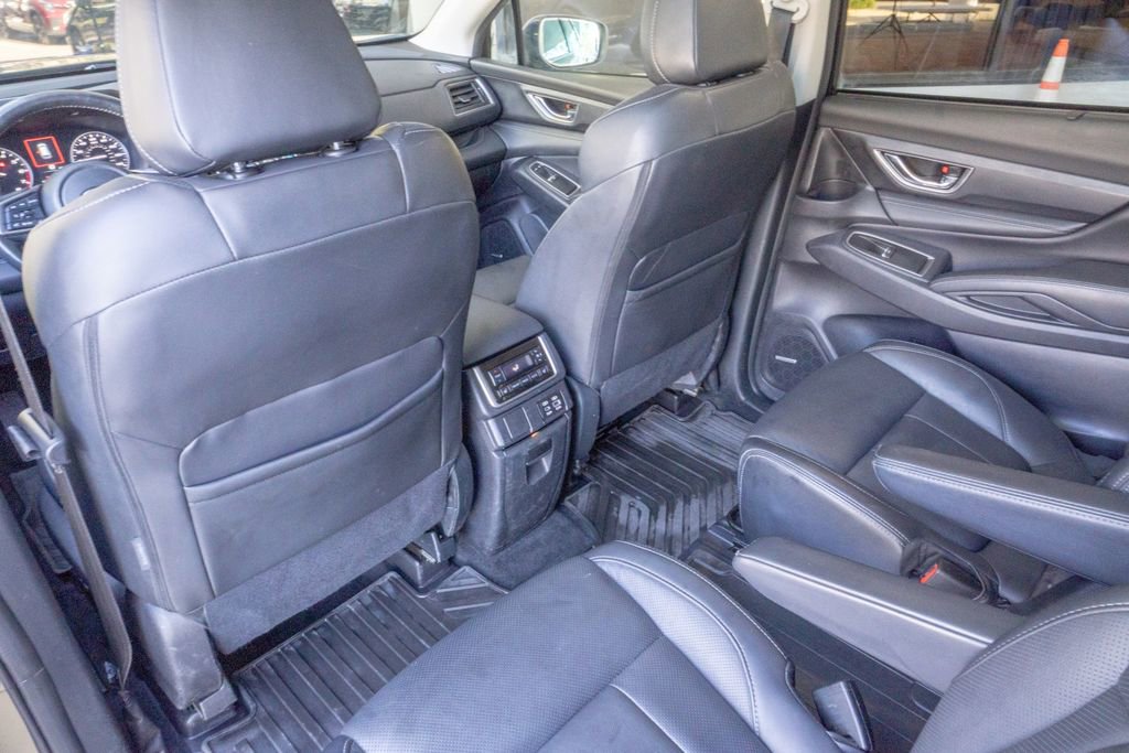 Used 2023 Subaru Ascent Limited w/ Technology Package AWD/4WD image 18